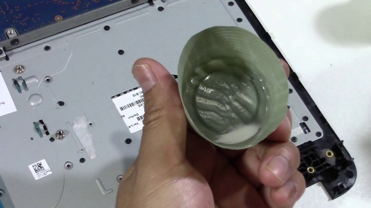 Aprende a reparar bisagras de laptop HP en pocos pasos 【 2025